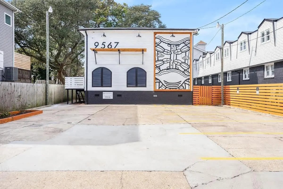 Apartment Ov Mosaic Squid Suite North Camellia Acres